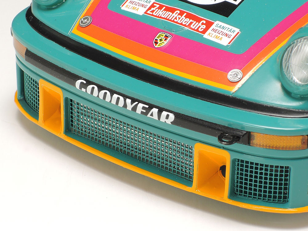 Tamiya Porsche 934 Vaillant Kremer Racing 1/24