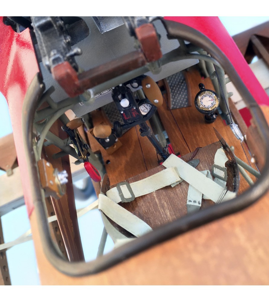 Artesania Latina Fokker DR.I The Red Barons Triplane 1/16