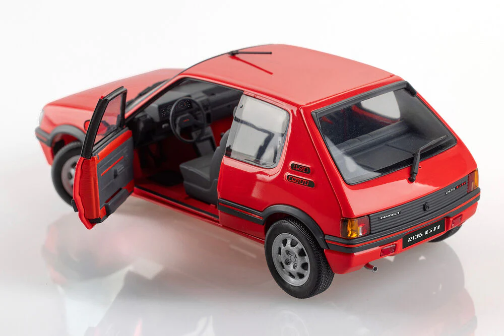 Heller Peugeot 205 GTI 1/24