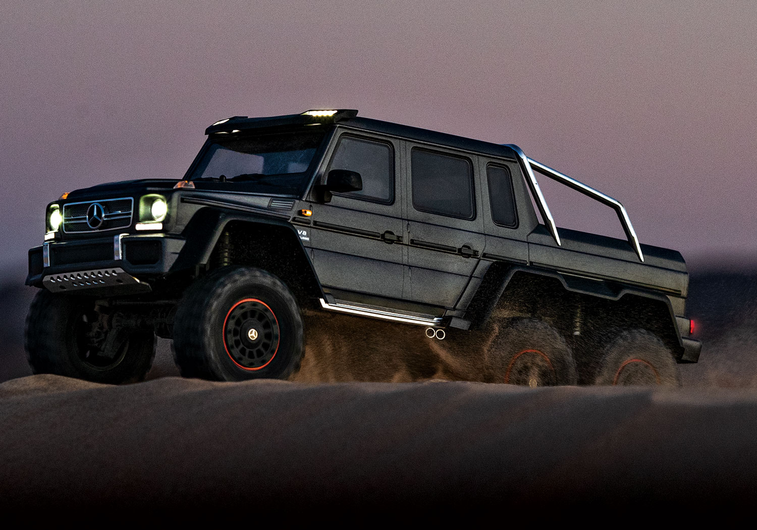 Traxxas TRX-6 Mercedes-Benz G 63 AMG 6X6 Electric Trail Truck RTR 1/10 Clipless Black
