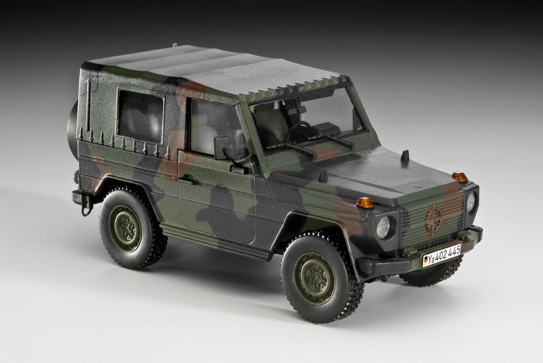 Revell Lkw gl Leicht ''Wolf'' 1/35