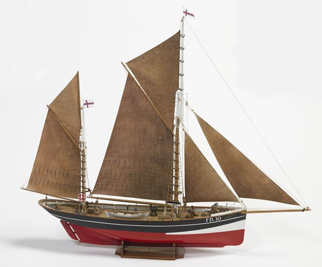 Billing Boats FD 10 Yawl 1/50
