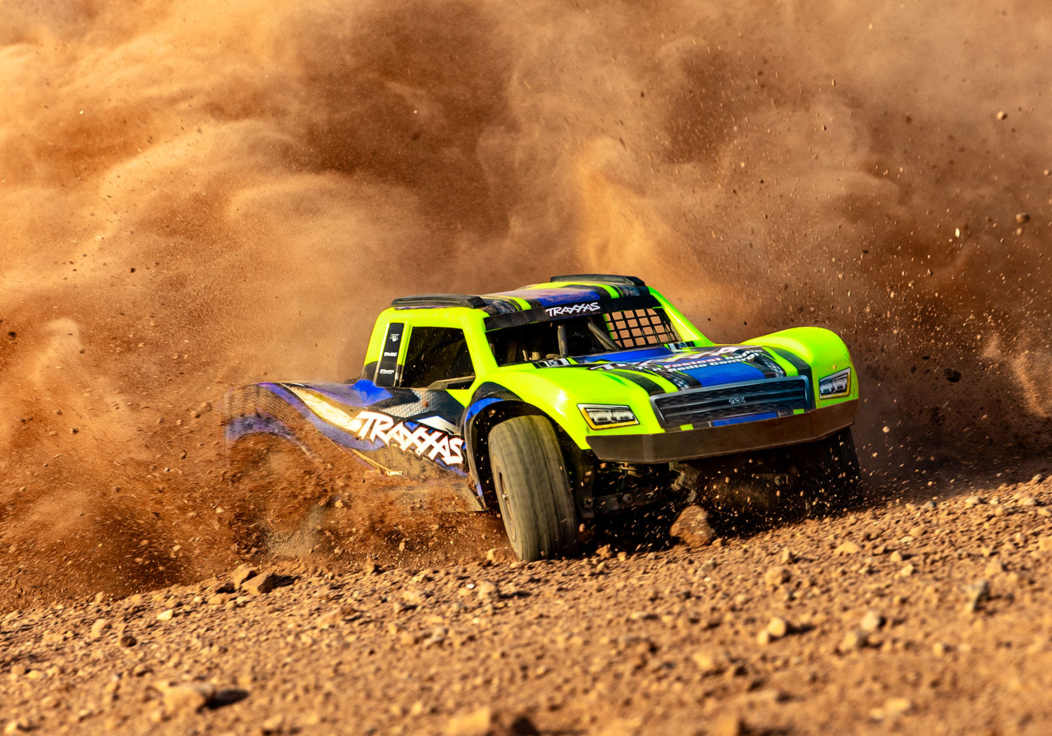 Traxxas Mini Slash BL-2s TQ 4X4 RTR Brushless Short Course Truck 1/16 Pink