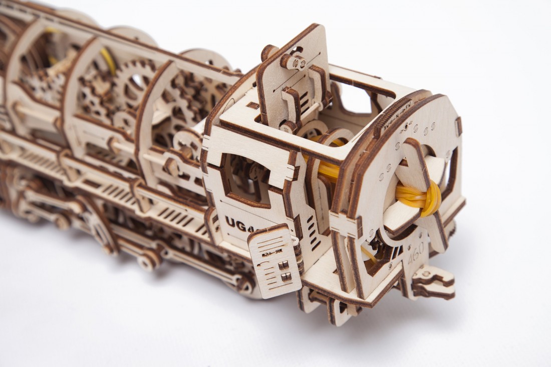 U-Gears Locomotief met Tender aangedreven door een elastiek motor mechanisch houten bouwpakket