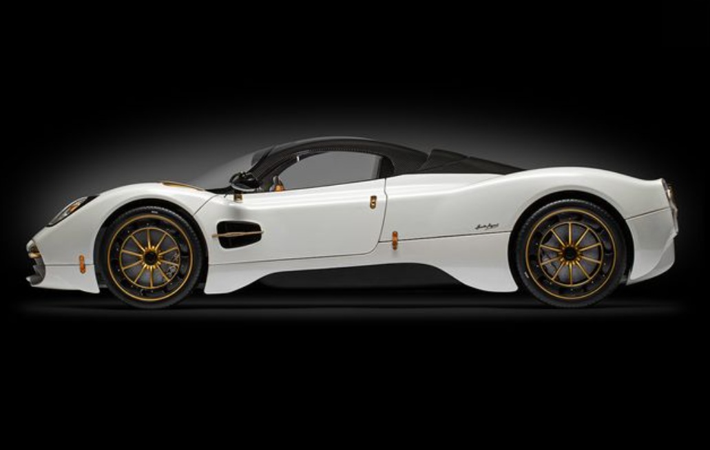 Pocher Pagani Utopia Coupe Bianco Perla 1/8 Metal Kit