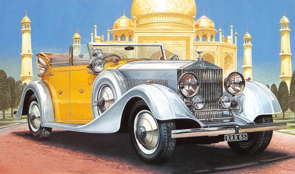Italeri Rolls-Royce Phantom II 1/24