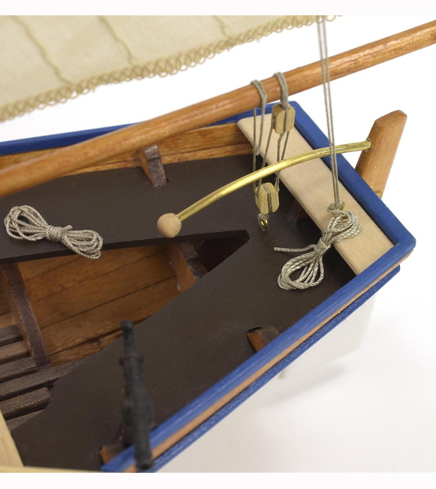 Artesania Latina H.M.S. Bounty's Jolly Boat 1/25