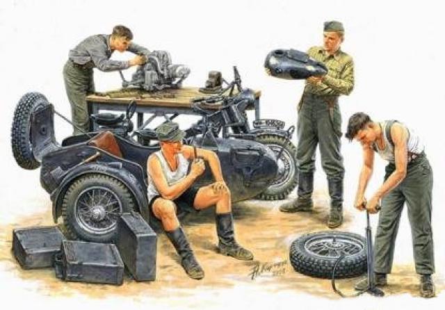 Master Box German Motorcycle Repair Crew 1/35
