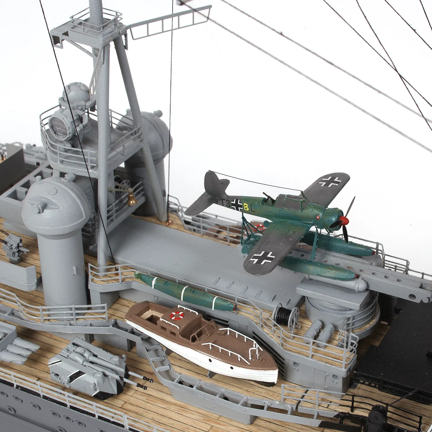 Occre Prinz Eugen 1/200 kit