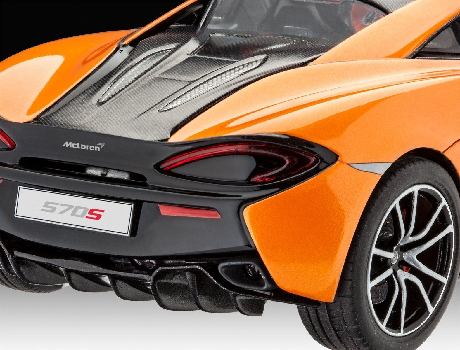 Revell McLaren 570S 1/24