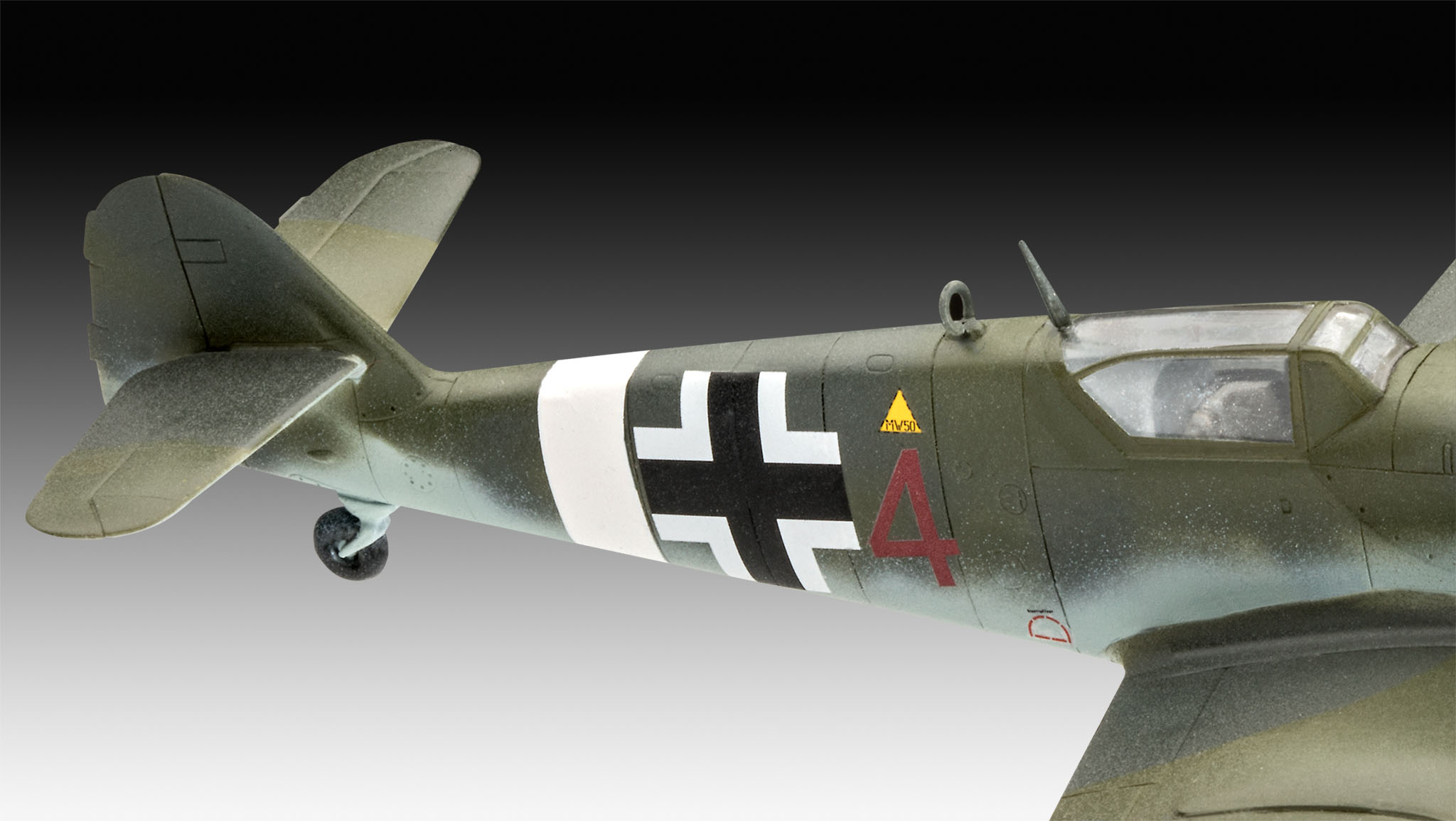Revell Combat Set Bf109 G-10 & Spitfire Mk.V 1/72