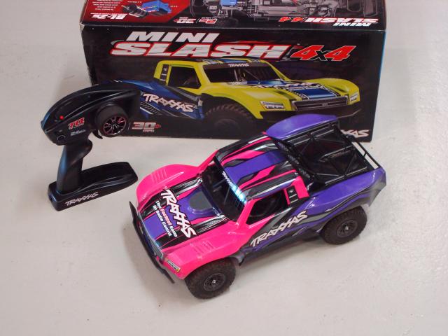 Occasion Traxxas Mini Slash BL-2s TQ 4X4 RTR Brushless Short Course Truck 1/16