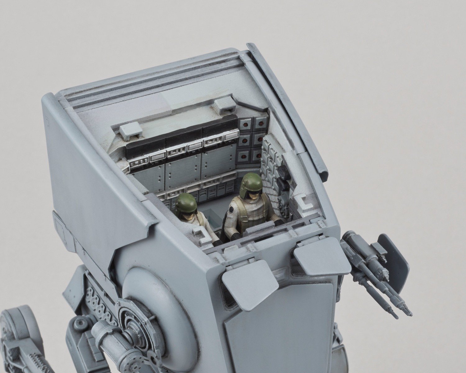 Revell / Bandai Star Wars AT-ST 1/48
