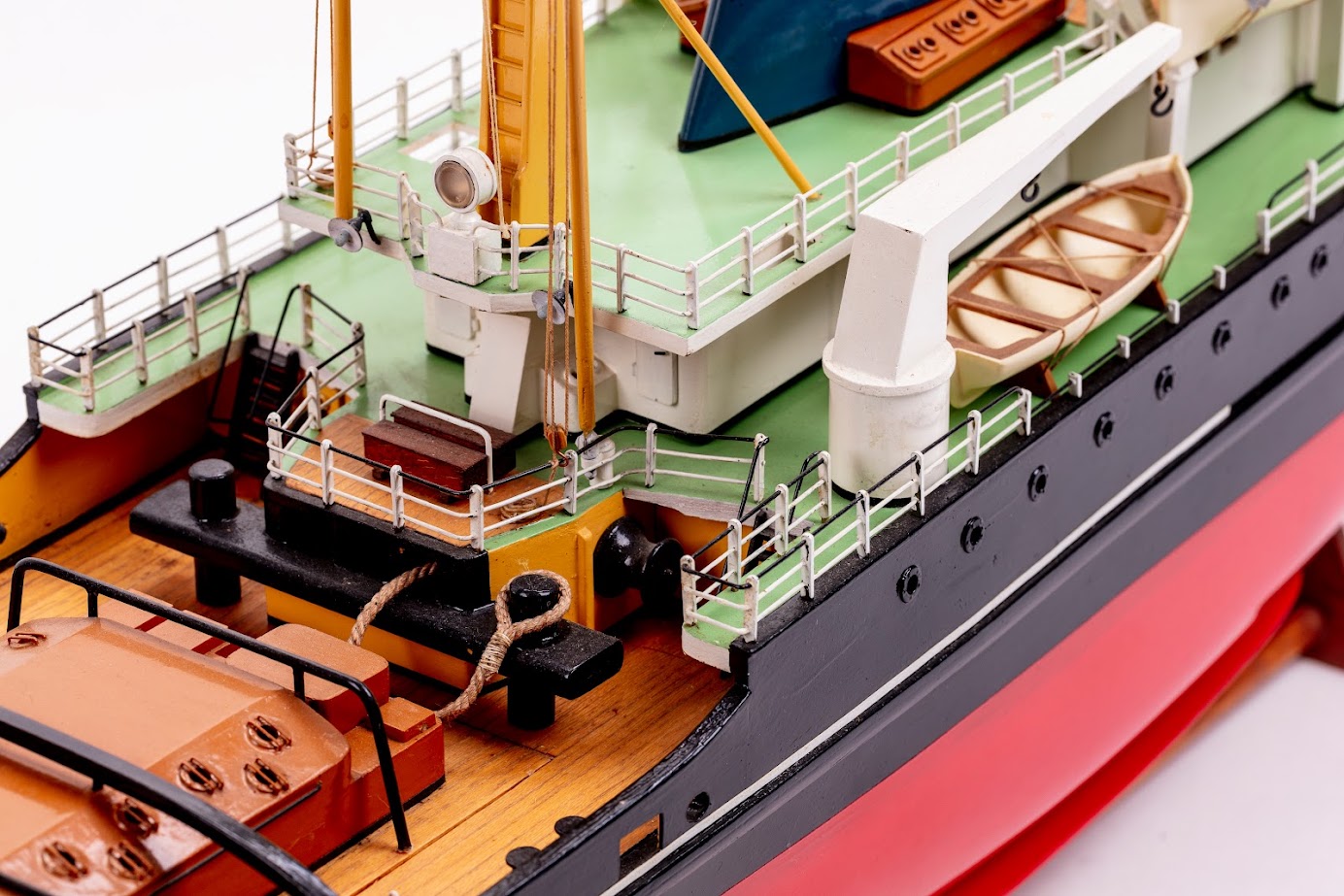 Billing Boats Zwarte Zee 1/90