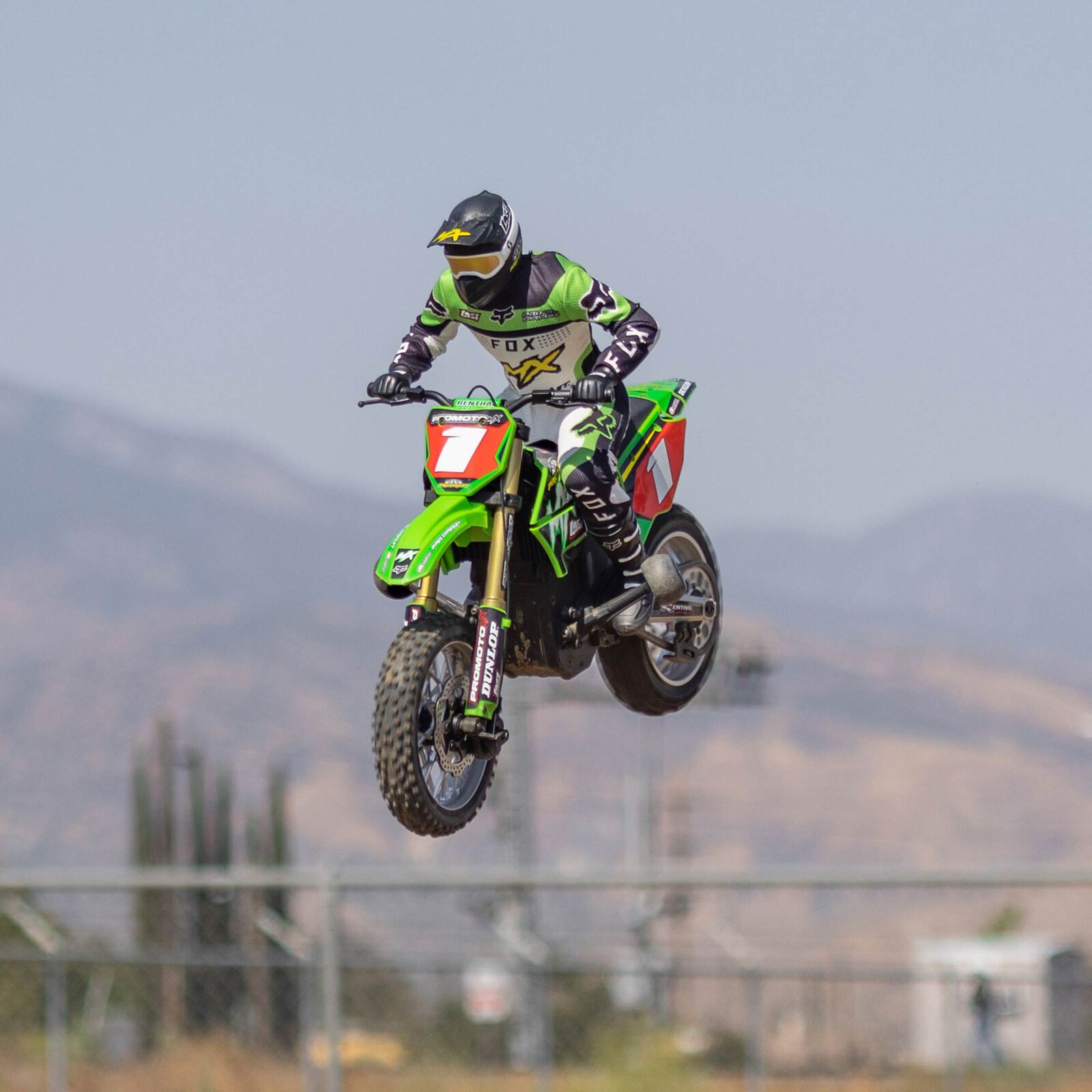 Losi Promoto-MX Pro Circuit 2S RTR Brushless Motorcycle (Battery and Charger Included), Green 1/4